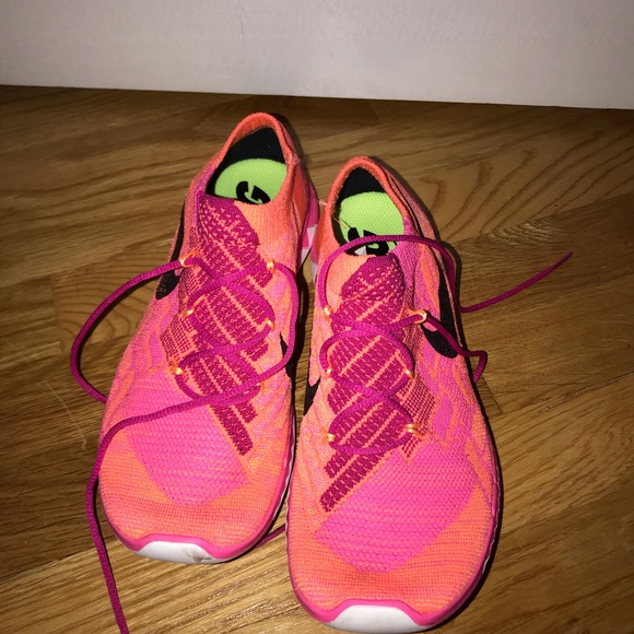 Nike sneakers - Picture 2 of 5